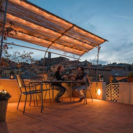 Residenza Fabroni Bed & Breakfast Montepulciano Stazione Екстериор снимка