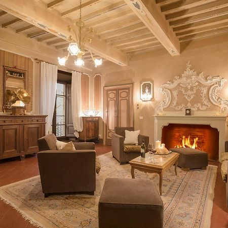 Residenza Fabroni Bed & Breakfast Montepulciano Stazione Екстериор снимка