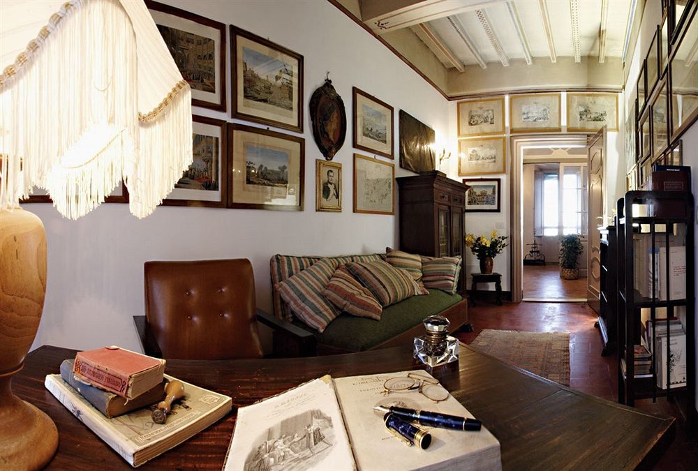 Residenza Fabroni Bed & Breakfast Montepulciano Stazione Екстериор снимка