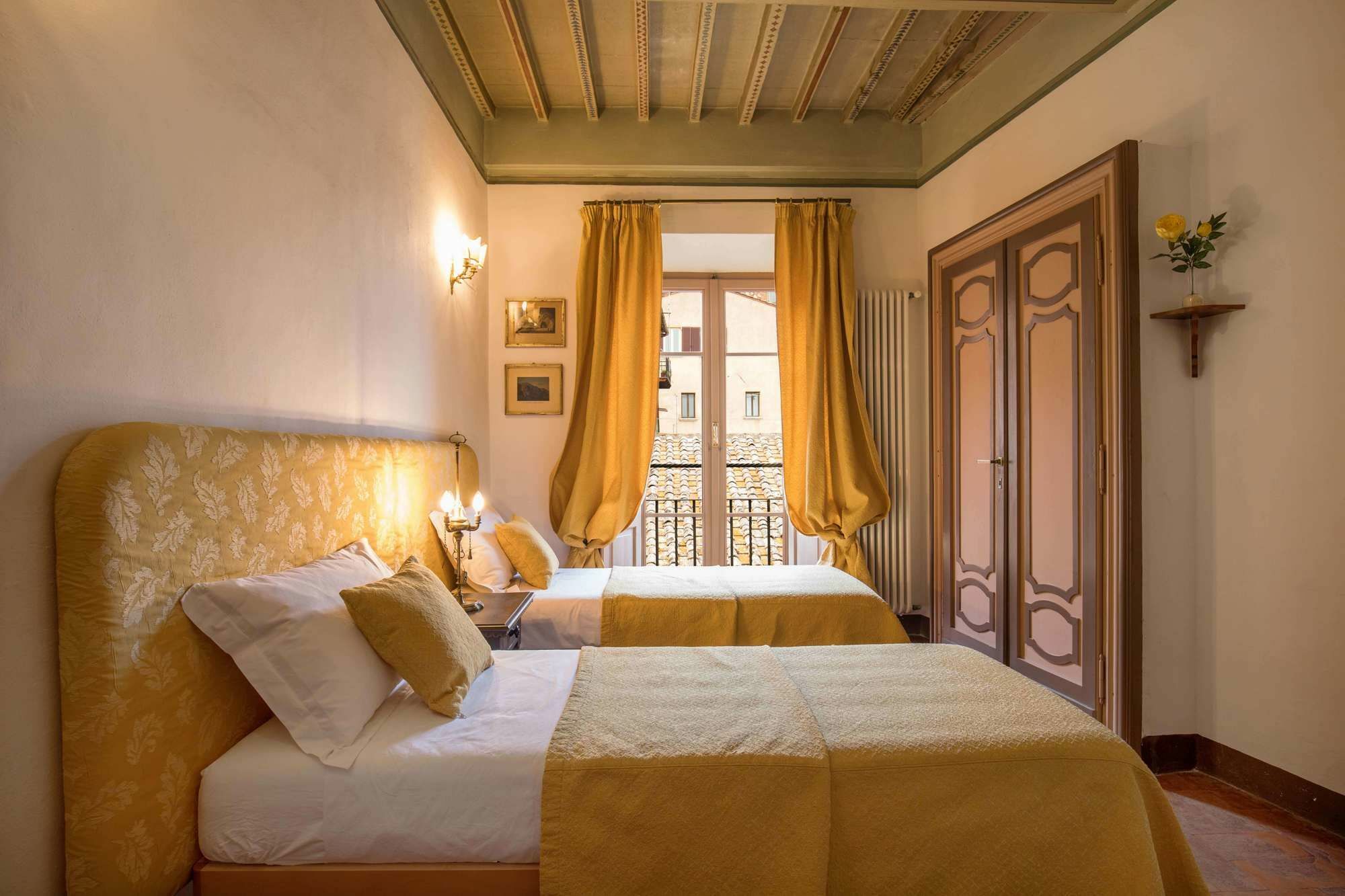 Residenza Fabroni Bed & Breakfast Montepulciano Stazione Екстериор снимка